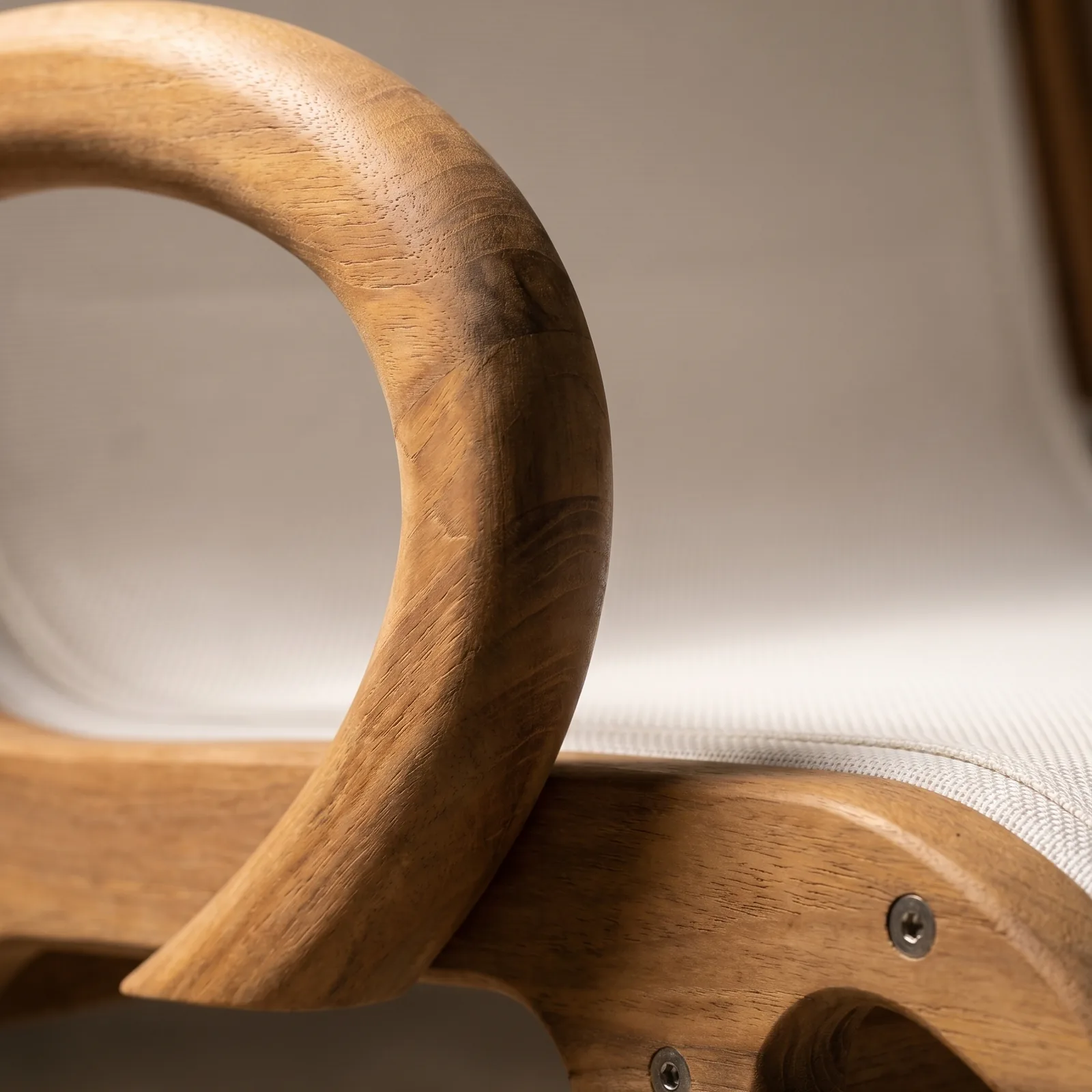 Poltrona Hera — close-up