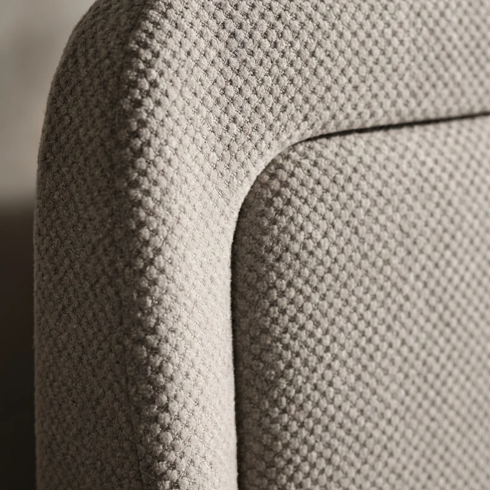Cama Monaco — close-up