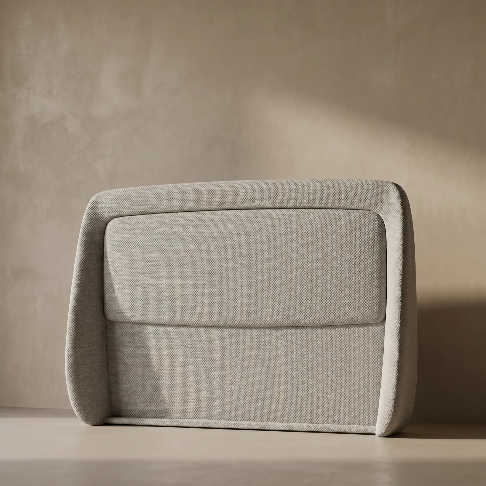Cama Monaco — editorial