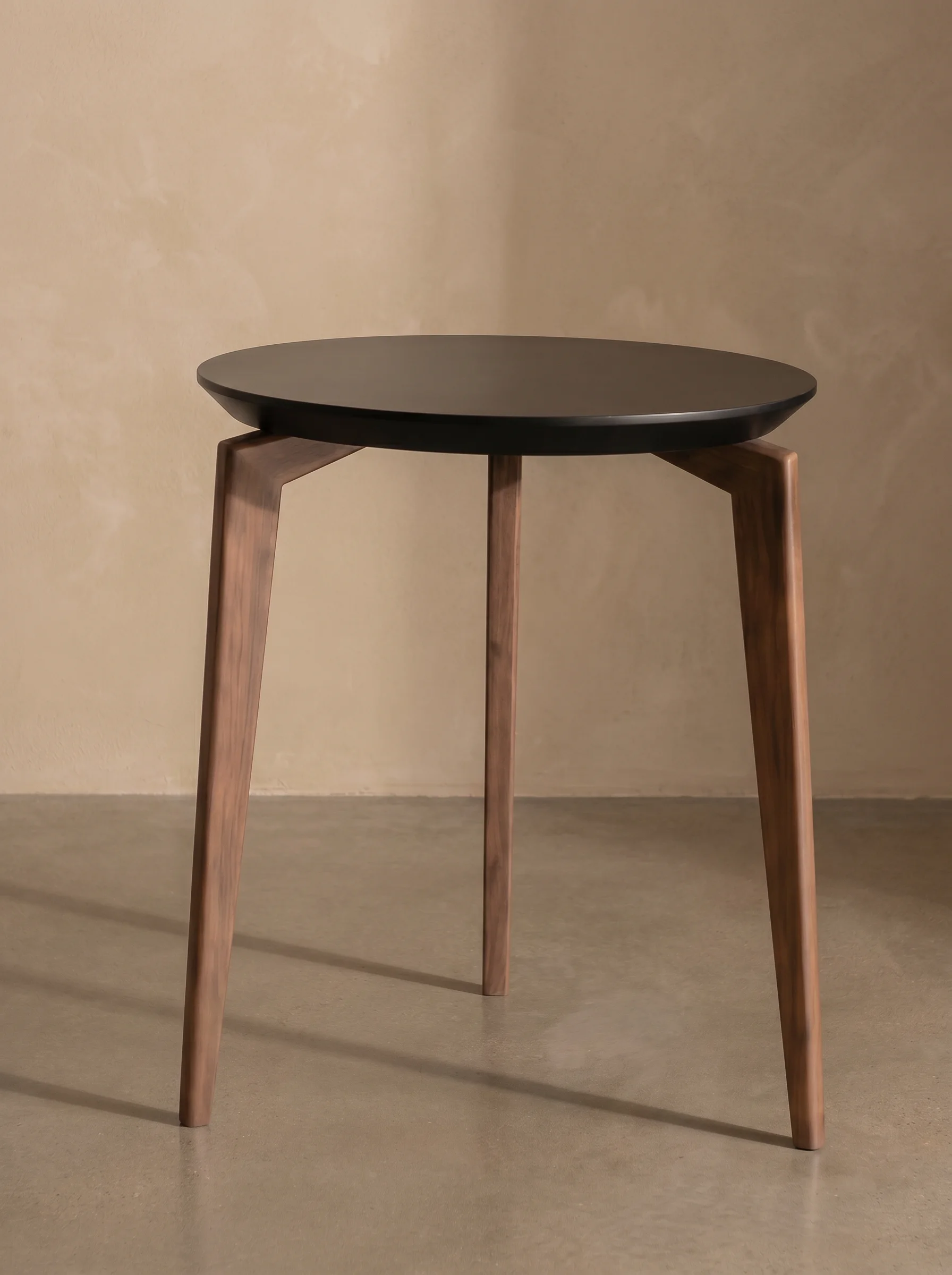 Mesa Spider Apoyo — editorial