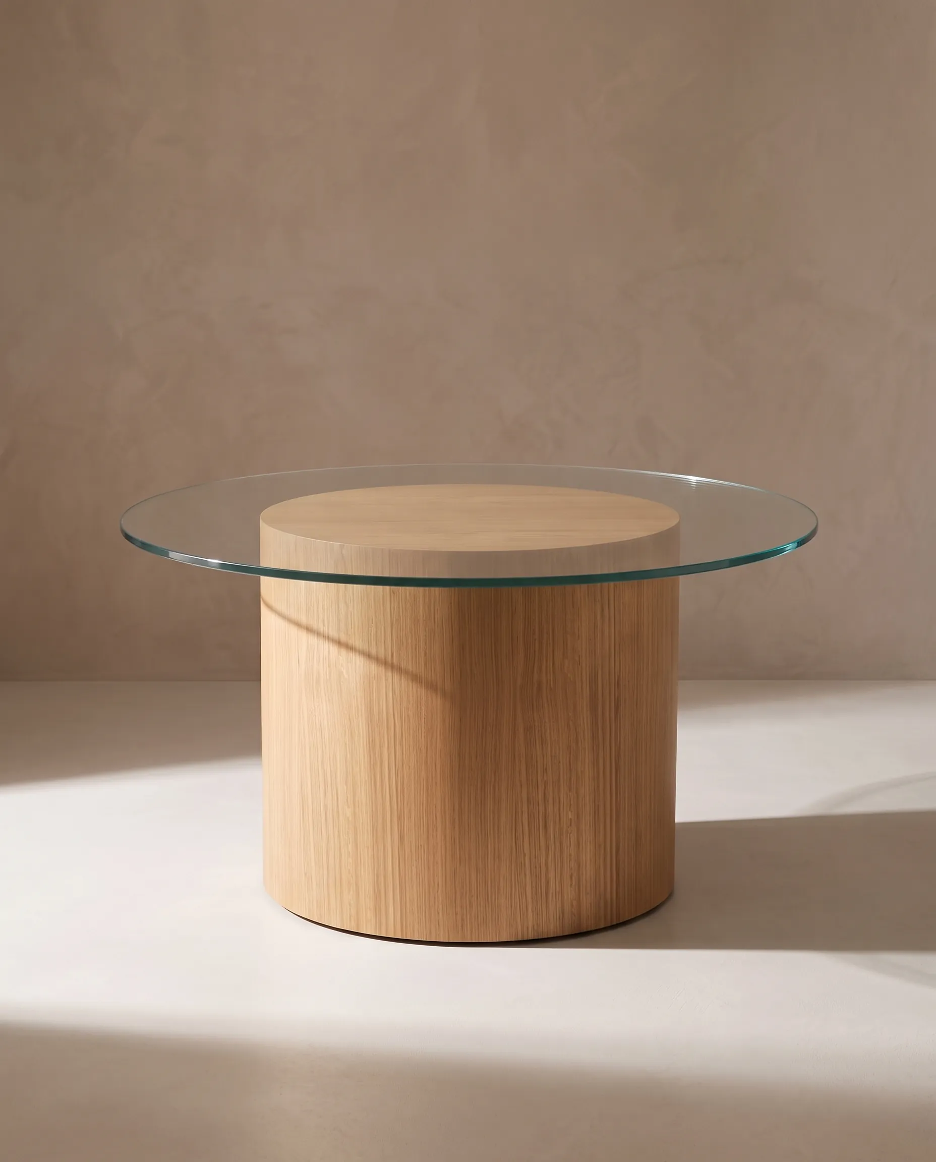 Mesa de Comedor Cristallo Redonda de la colección Solenne de Sierra, foto de producto