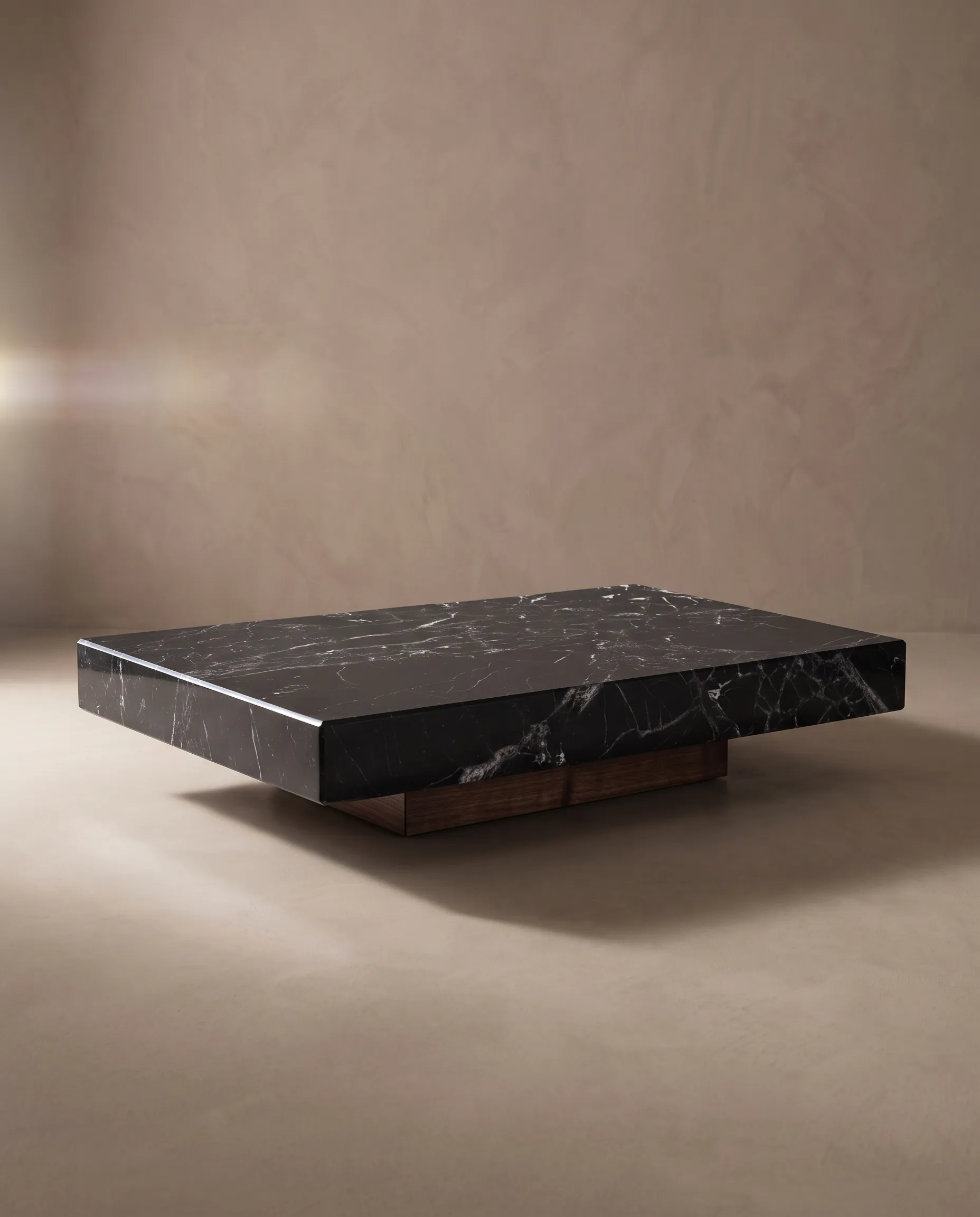 Mesa Lateral Sensi de la colección Solenne de Sierra, foto de producto